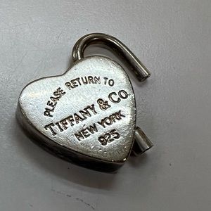Tiffany & co heart charming